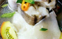 Canh cá hú măng chua